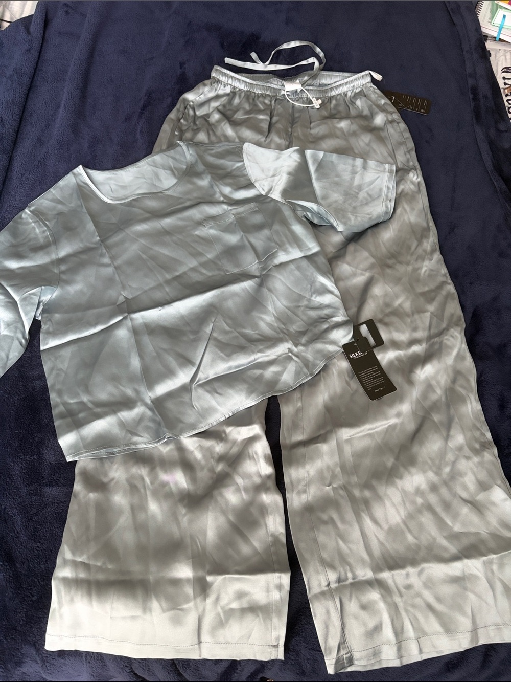 SilkSilky Light Blue Women's Pajama Set -